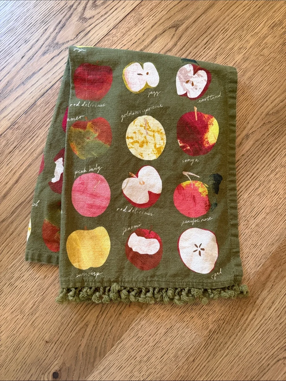 Anthropologie Olive Green Apple Pattern Kitchen Towel